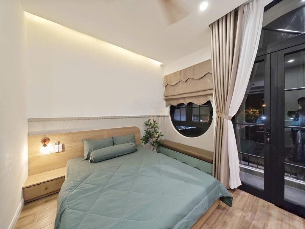 Nhà 3 tầng tiểu la thiết kế đẹp như vi la kiệt ô tô hiếm nhất khu hòa cường vị trí vàng