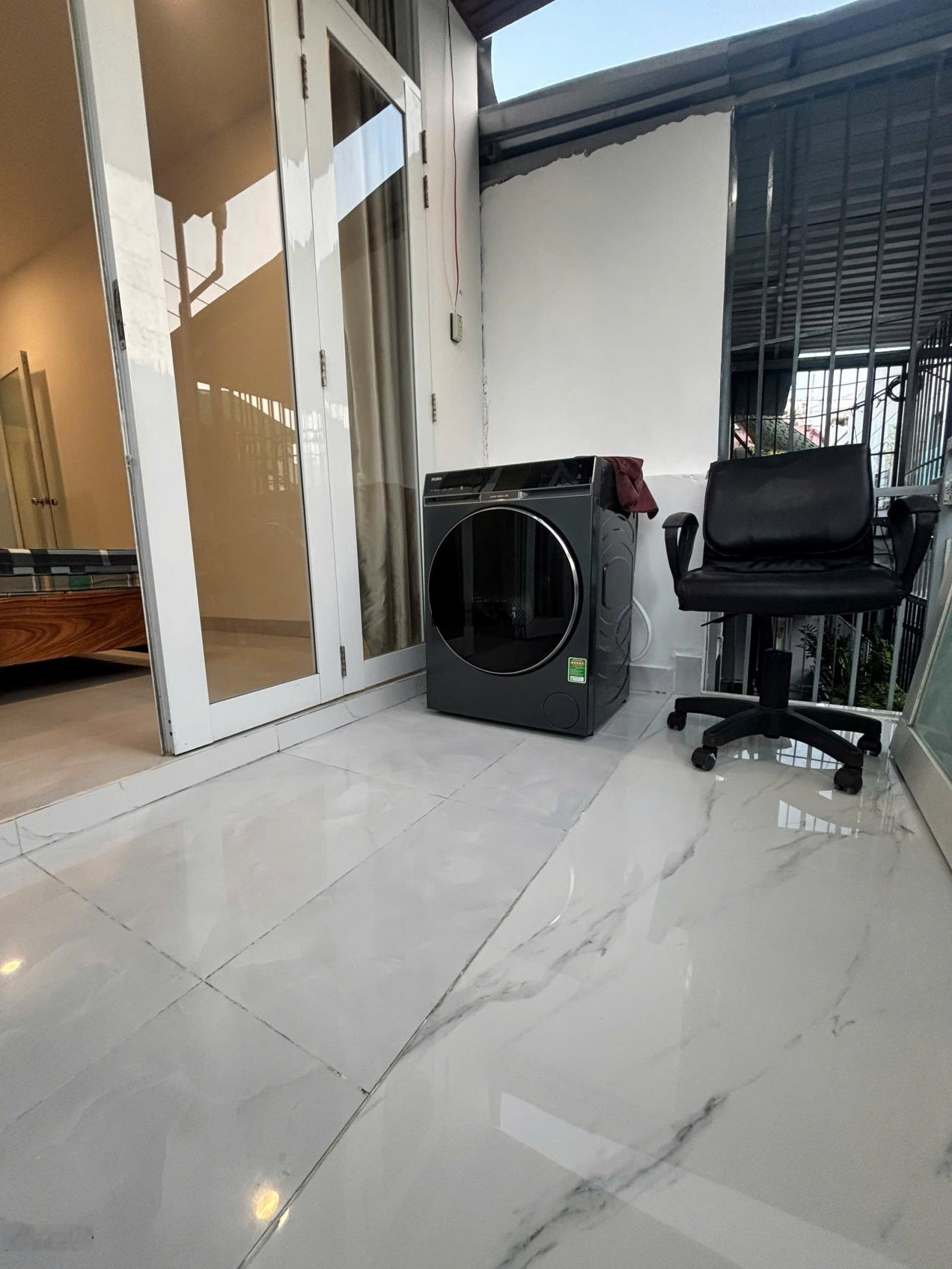 Bán nhà đẹp Phước Long, hẻm 3,5m giá cực tốt