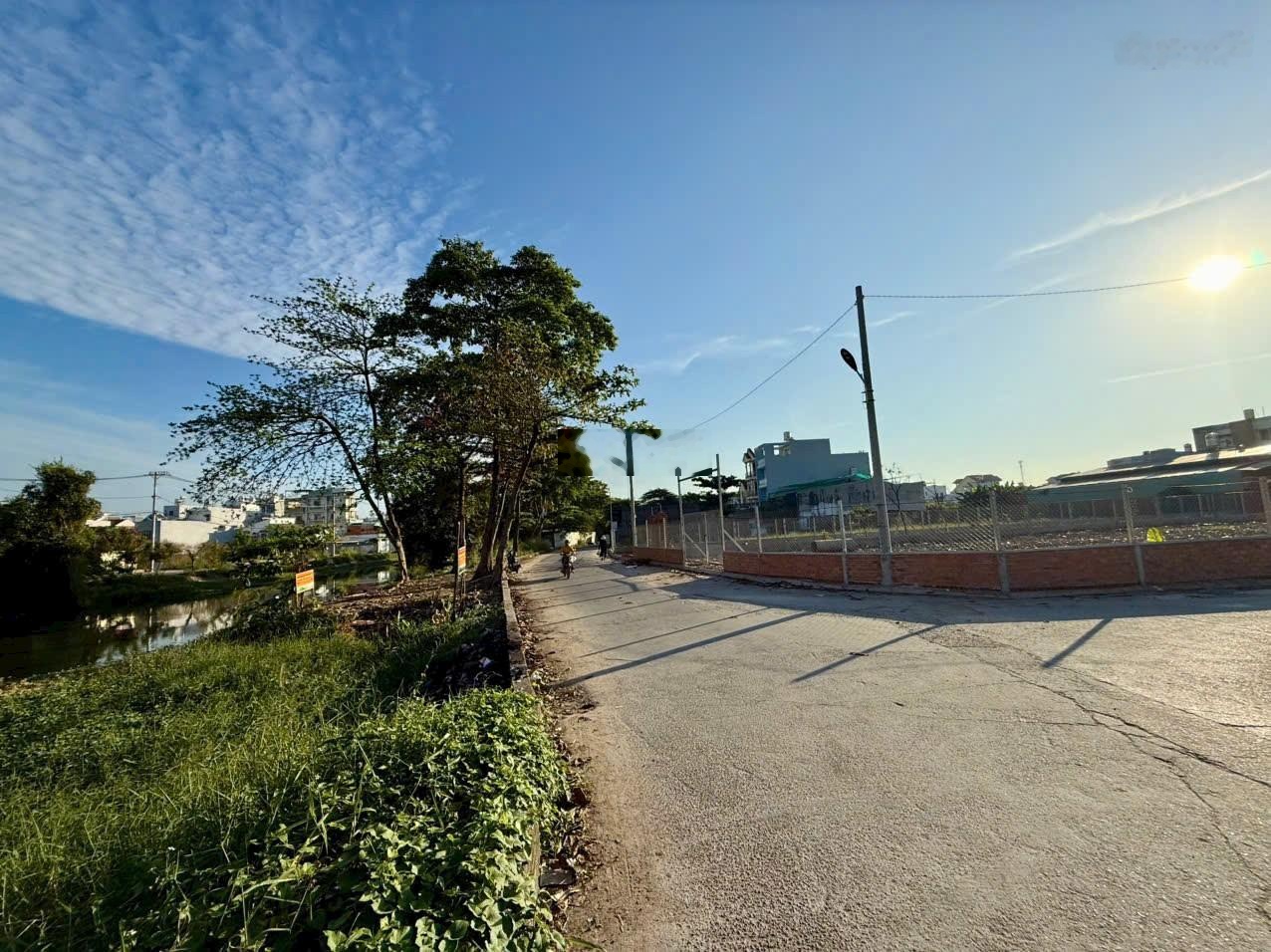 Bán 2 lô đất góc 2 Mặt Tiền sông tuyệt đẹp Quận 12 - Gần ngã tư Ga