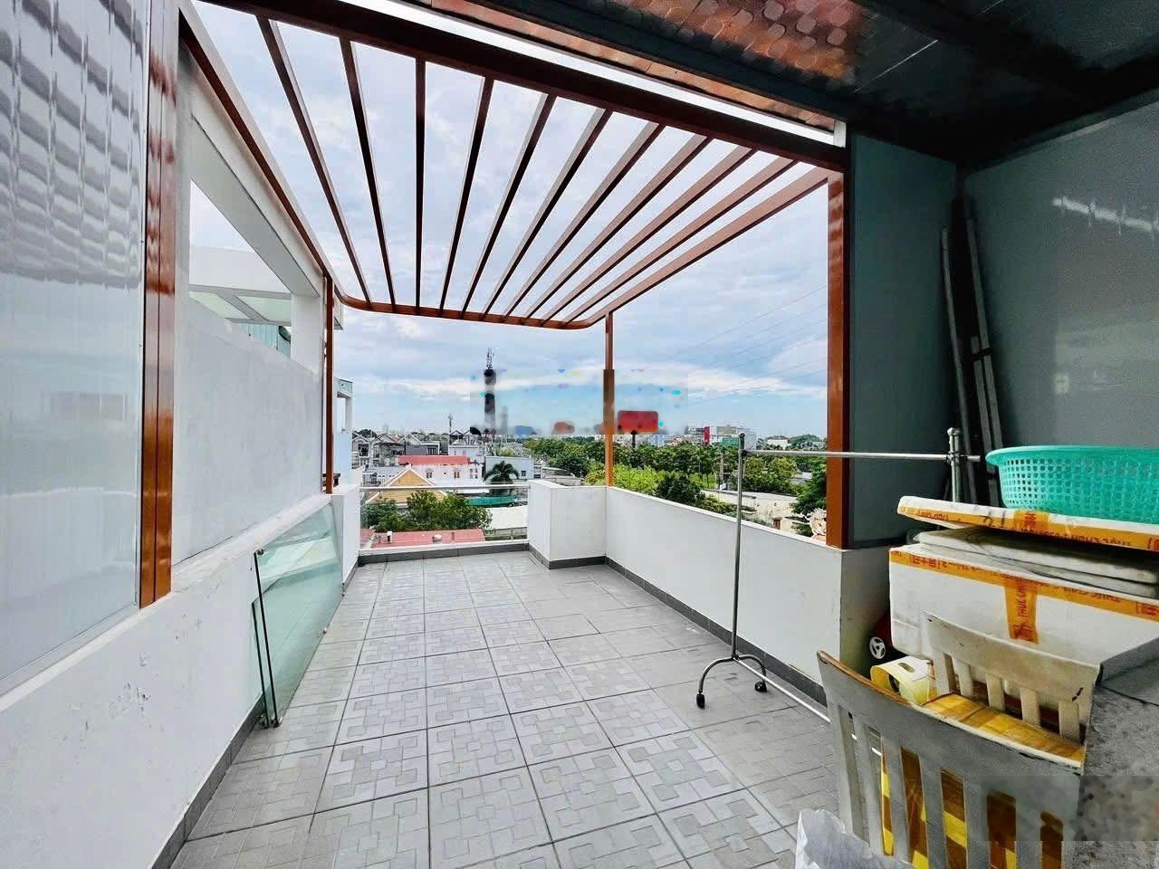 Nhà 4 tầng hẻm xe hơi 80m2 gần Giga Mall Phạm Văn Đồng Hiệp Bình Chánh Thủ Đức chỉ 7.5 tỷ