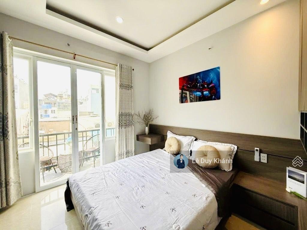 Gấp định cư - Bán nhanh nhà 3 tầng 62m2 - mặt tiền Cô Bắc giáp Cầu Kiệu Q. 1