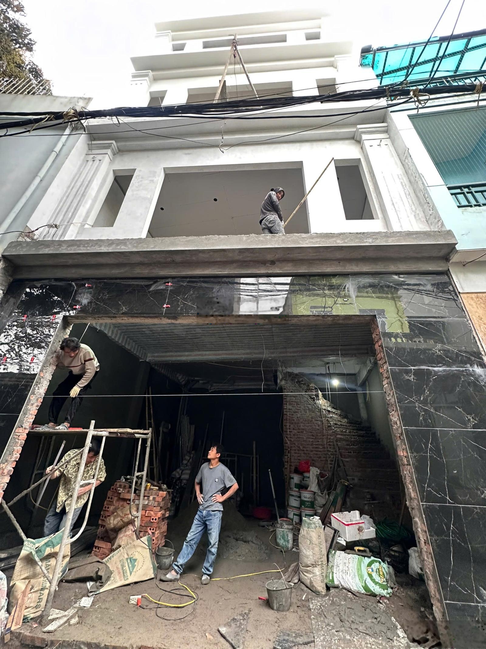 Bán nhà nhà 4 tầng vĩnh ninh ngõ thông - mt 4.5m