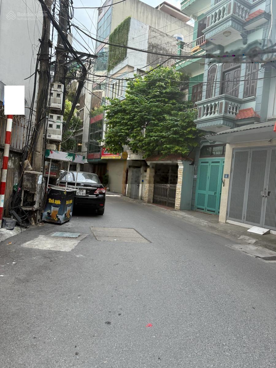 Bán nhà 3 tầng phố Lê Trọng Tấn ô tô tránh kinh doanh giá 28 tỷ