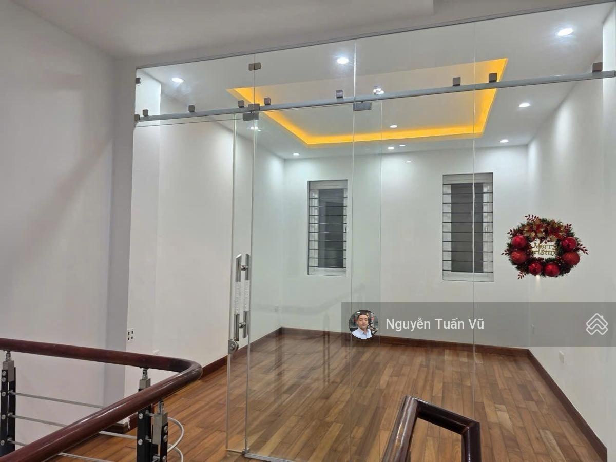 Bán nhà Lê Trọng Tấn, Thanh Xuân, phân lô, gara ô tô, ô chờ thang máy, ở ngay, 55mx4 tầng, 18 tỷ