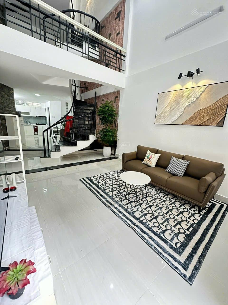 Bán nhanh nhà 4 tầng Phạm Tu - Ngay khu phố Hàn - Cách biển Mỹ Khê 300m