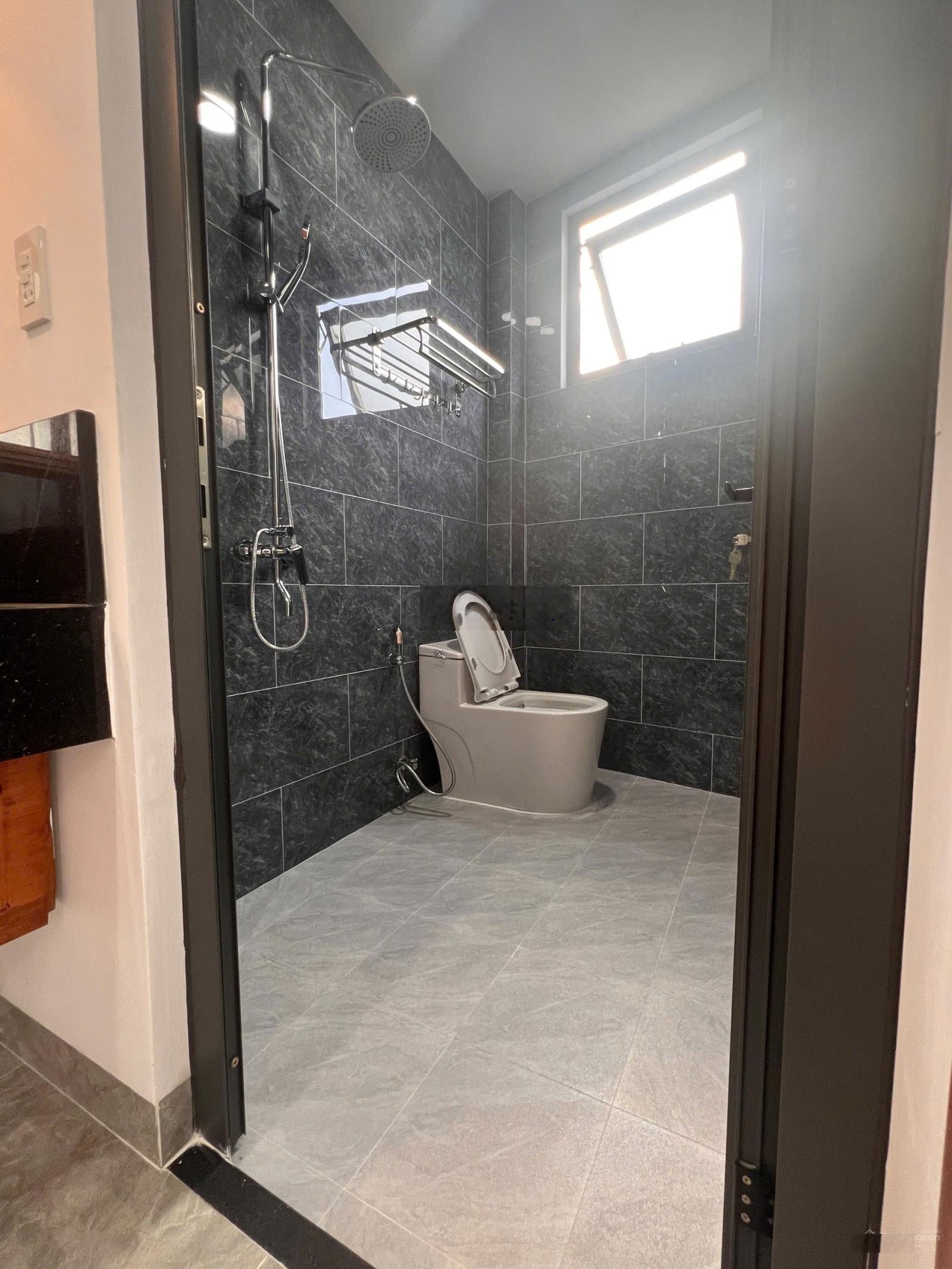 Bán nhà góc 3 tầng xây mới hẻm ô tô phù hợp gia đình ở lâu dài - Phường Nam Nha Trang(phước long)