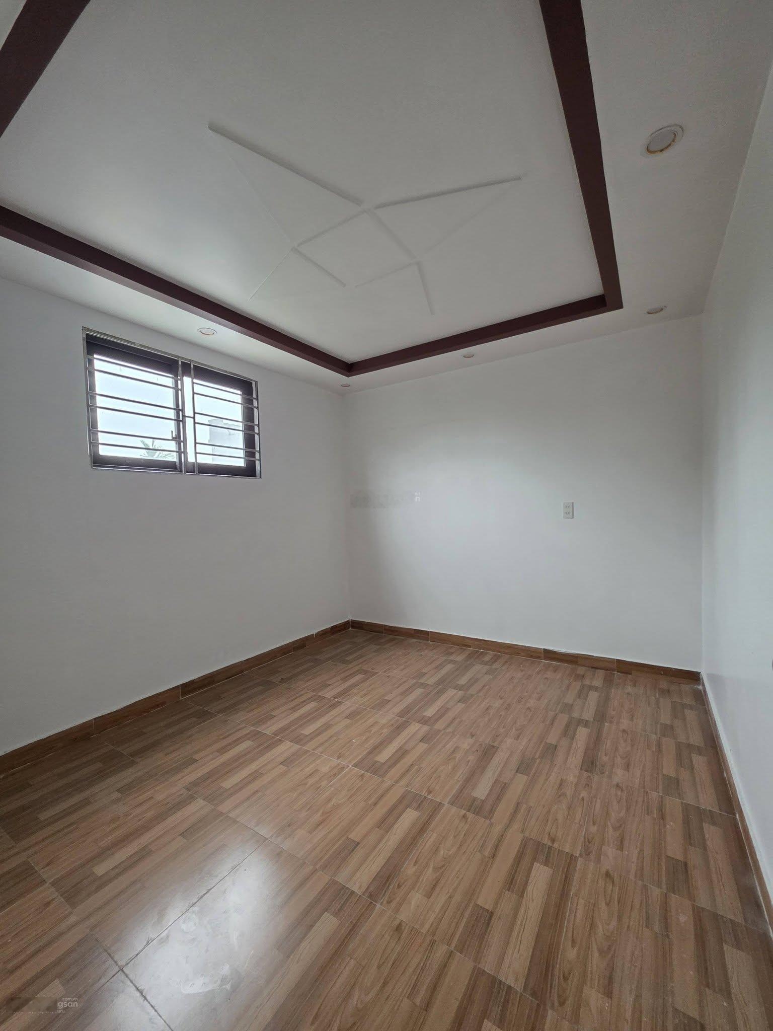 Bán nhà 1,5 tầng ô vào tận cửa Cách Hạ, Nam Sơn 1,9 tỷ