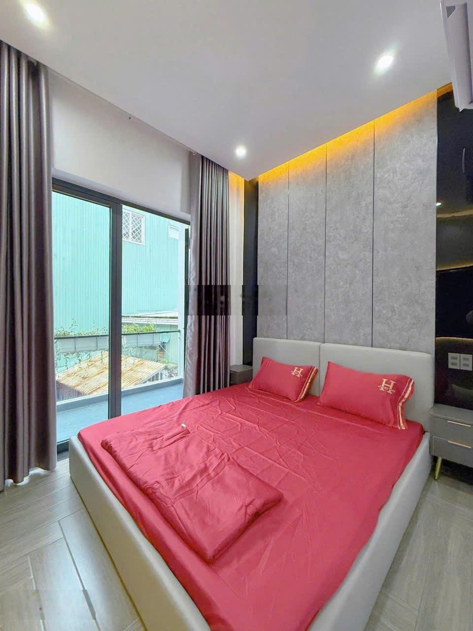 Chính chủ bán nhà 3 tầng kiệt 64 lê đình lý. full nội thất. dọn vào ở ngay.