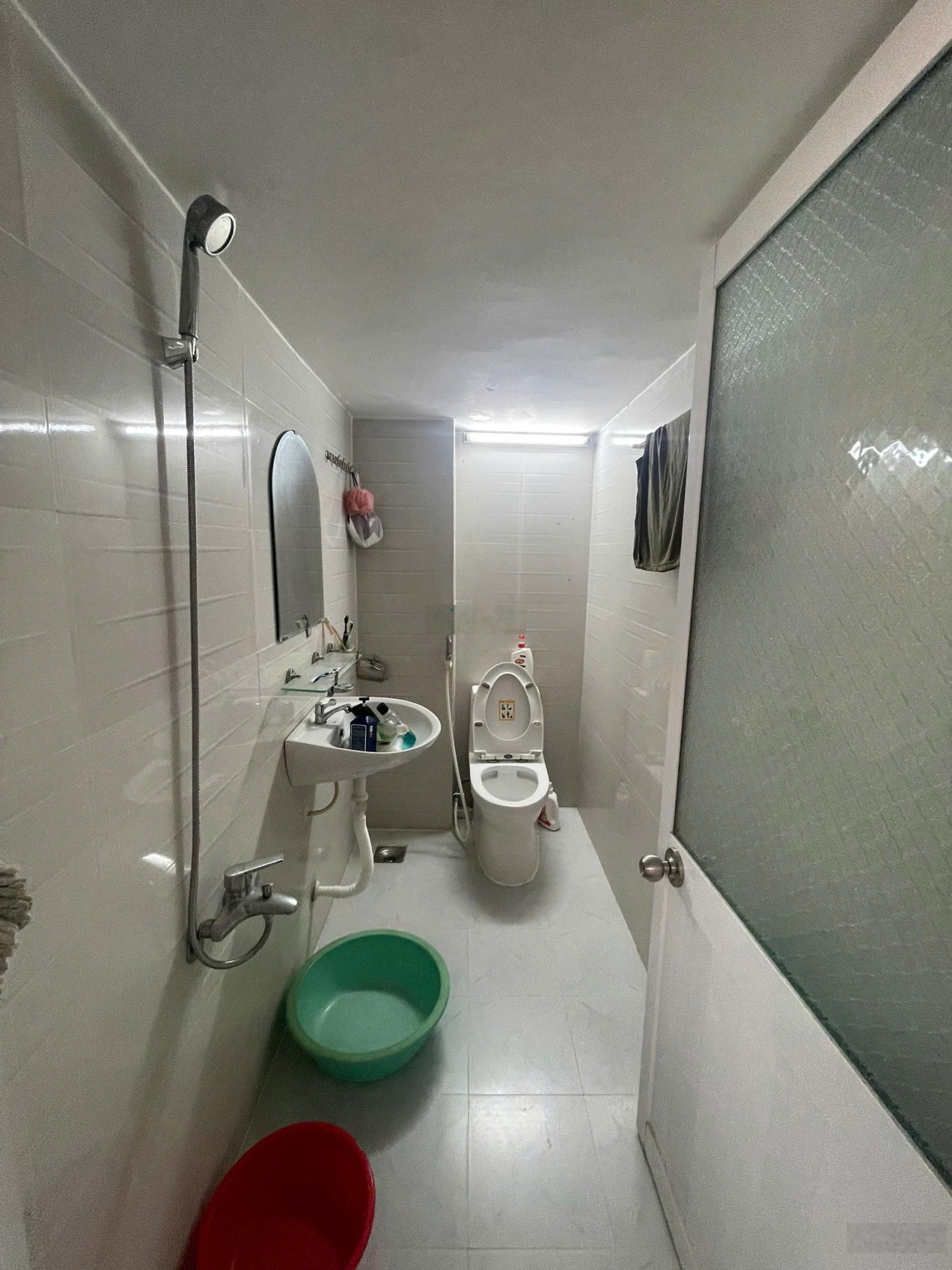 Bán nhà 4 Tầng hẻm ô tô đường Đinh Tiên Hoàng - Tp Nha Trang - Cách biển chỉ 300m