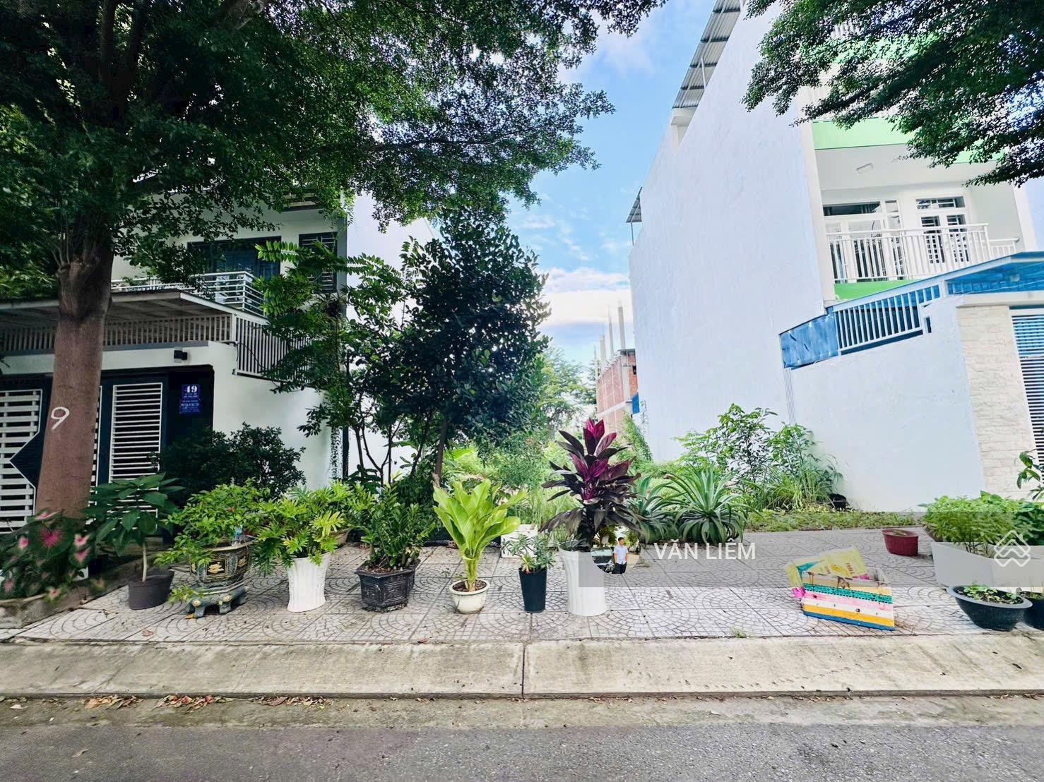 Bán đất đường 92 KĐT Mỹ Gia gói 5 đường 14m --------- Diện tích : 100m2 ngang 5m Đường số 92