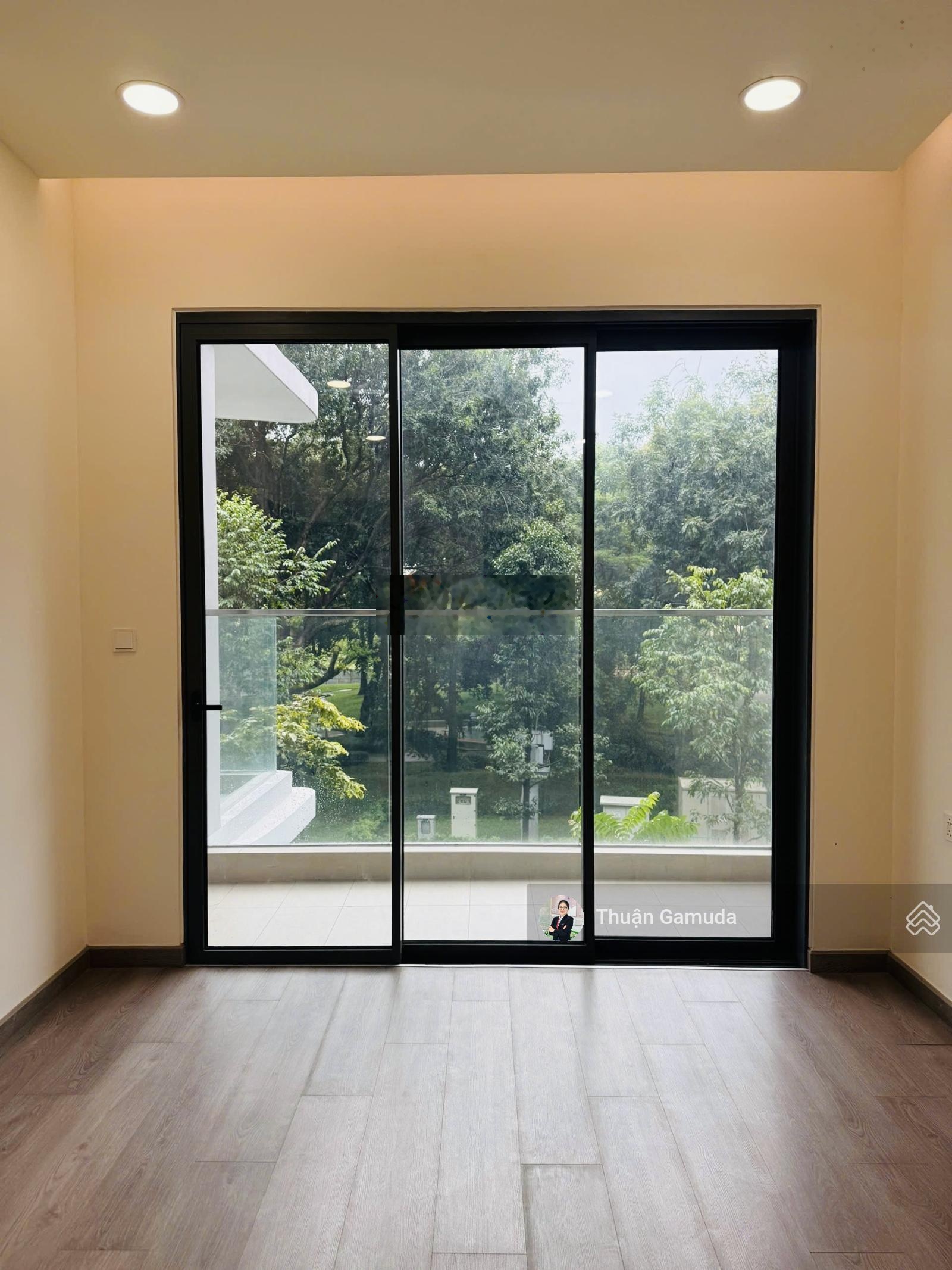 DT 121m2 - Căn 3PN3WC - Thanh toán nhanh - Giá rẻ nhất 9.5tỷ - Diamond Centery