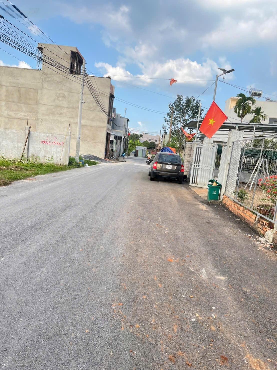 bán căn nhà 1 trệt 1gác lững hiện đại tại phường an hoà tp biên hoà tỉnh đồng nai