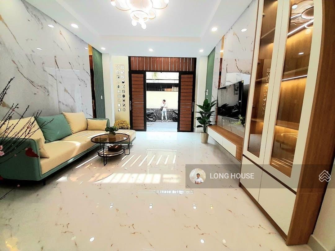 Siêu v.ip -nhà 55m2, ngang 4m, sổ vuông nở hậu tài lộc- hẻm oto thông thích quảng đức.