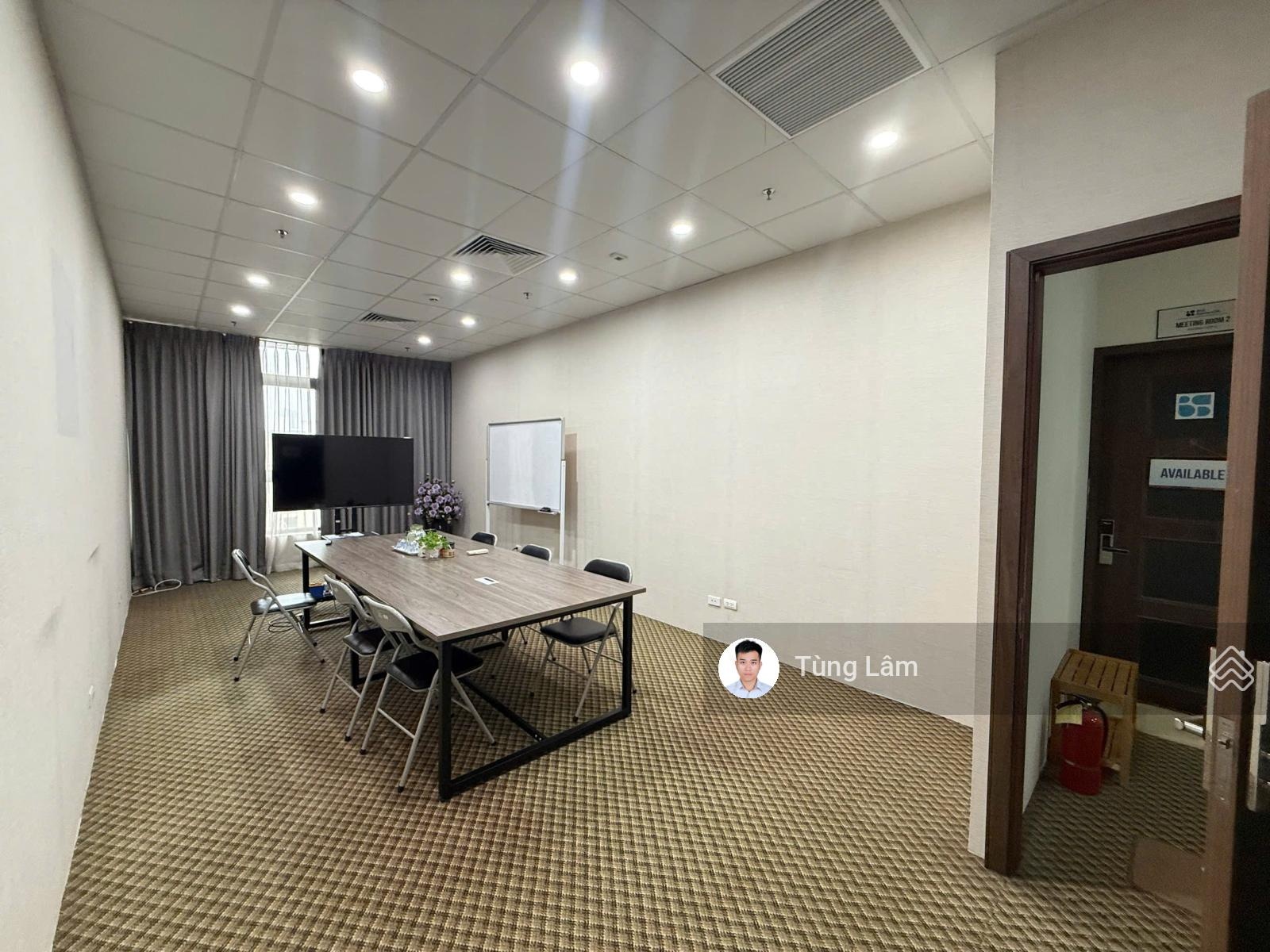 Cho thuê văn phòng 80m2 chỉ 14tr sẵn bàn ghế tại Đỗ Quang, Trung Hòa, Cầu Giấy