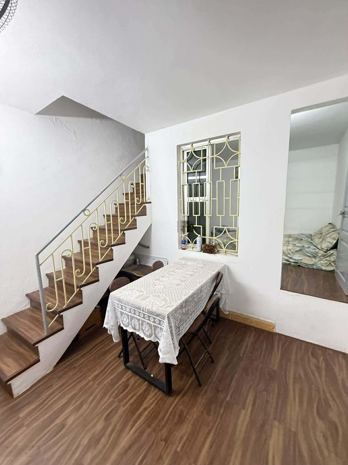 Nhà mới đón Tết dân xây, đẹp long lanh, tặng full nội thất, về ở ngay. Sổ đỏ riêng đẹp CC