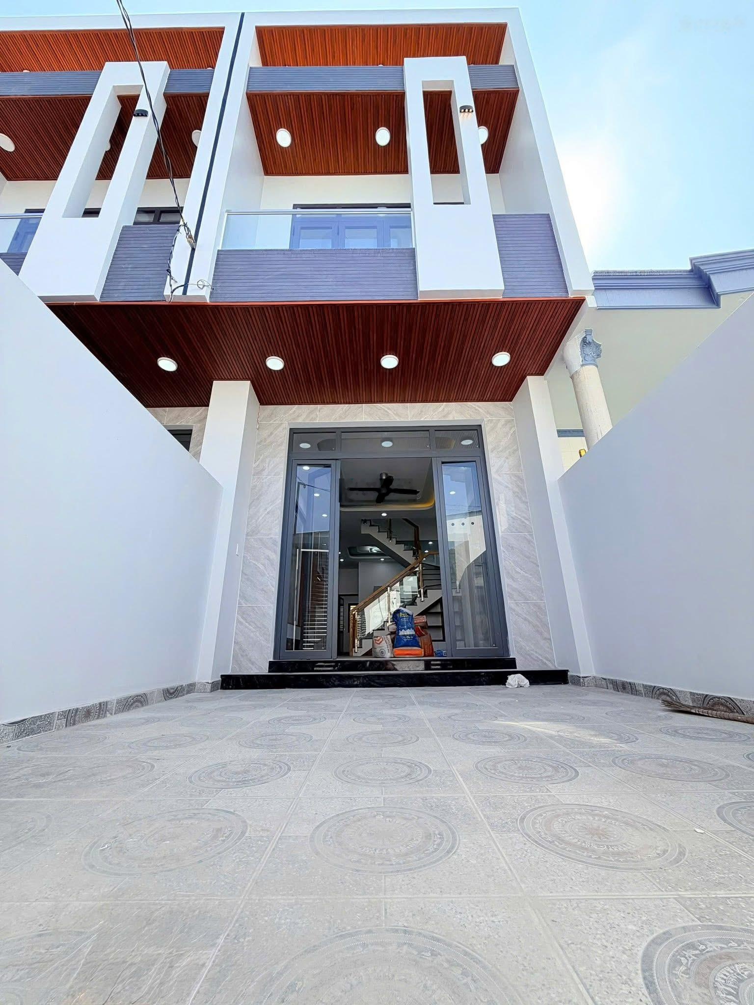 Bán nhà 1 trệt 1 lầu mới gần chợ Phúc Hải P Tân Phong Biên Hoà