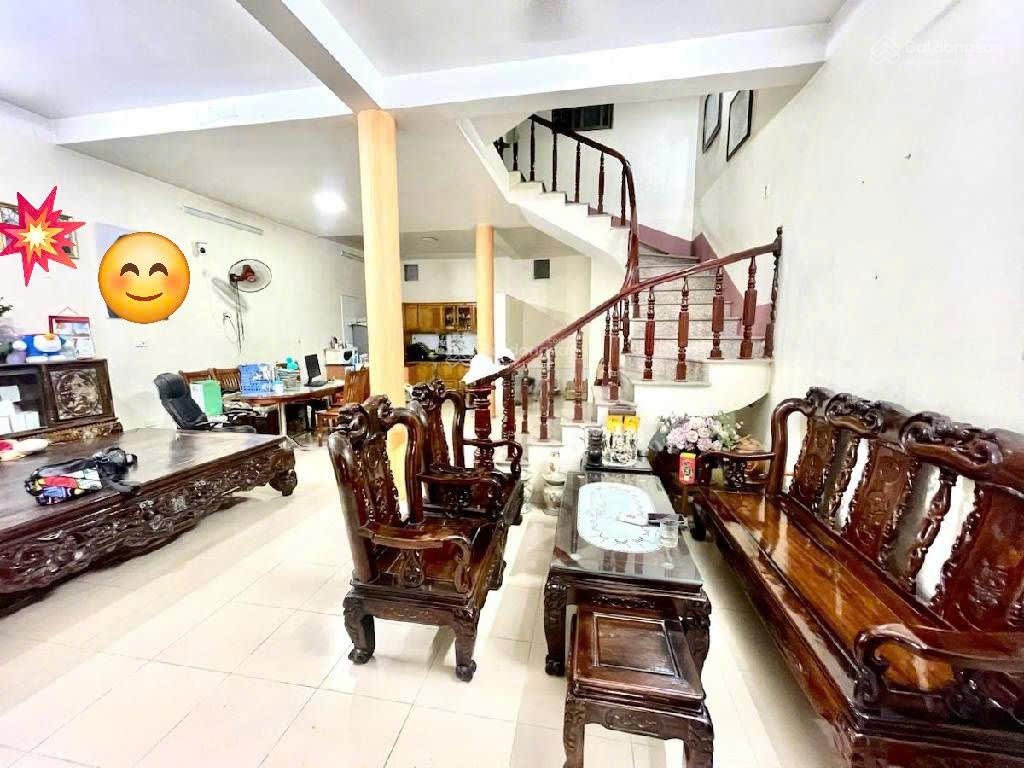 Siêu siêu rẻ, bán nhà Đại Mỗ, 80m2, giá 13.9 tỷ, nhà dân xây, ngõ thông, ô tô 7 chỗ đỗ cửa, qua nhà