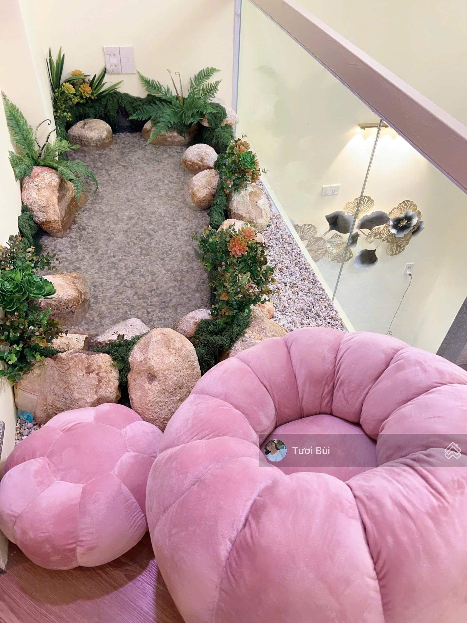 Bán căn nhà cách biển bãi tắm TT NT chưa tới 100m, dt 32m sổ hoàn công 3 tầng giá chỉ 6ty450