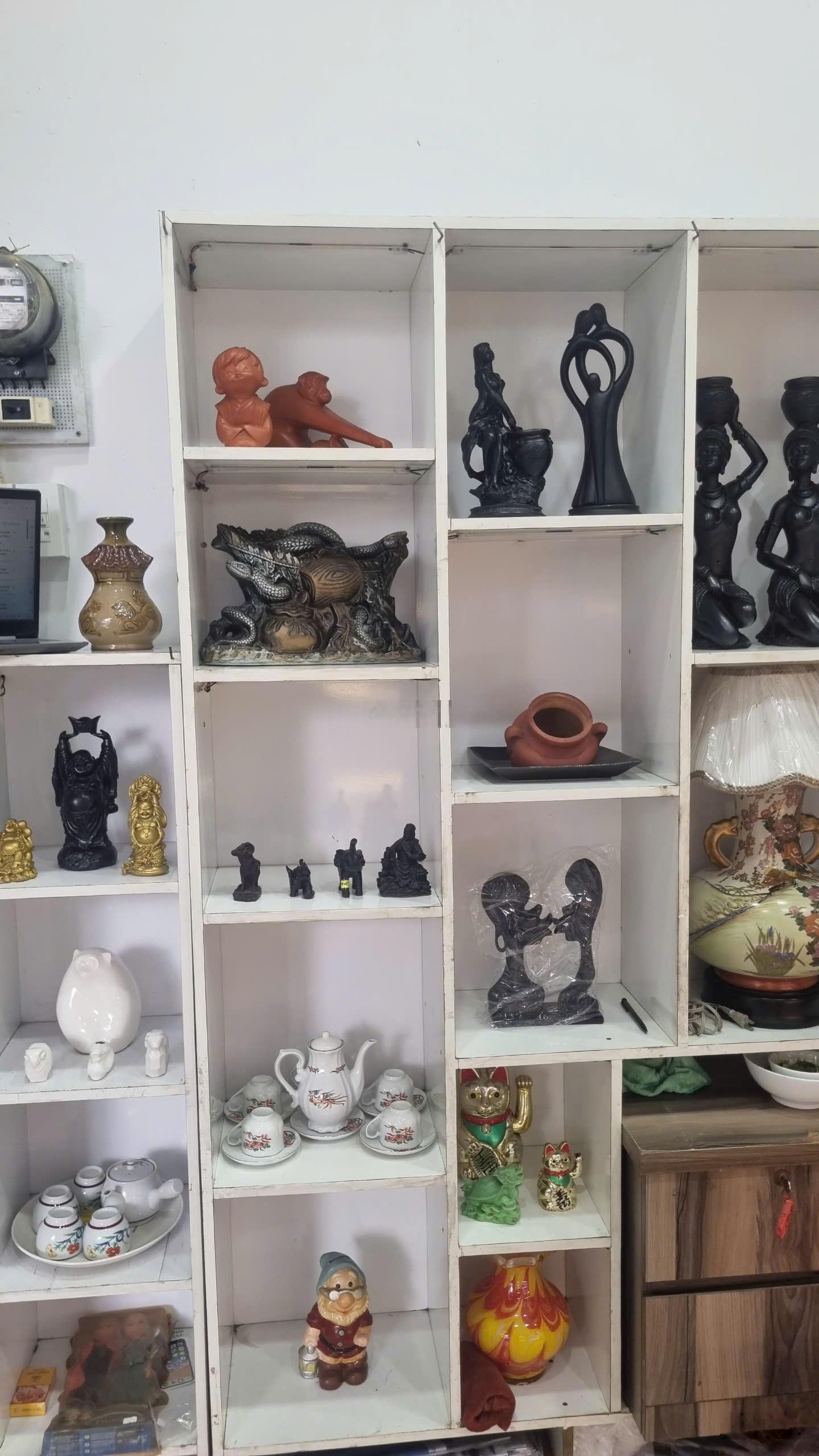 Sang nhượng mặt bằng quán gốm vị trí đẹp trung tâm bạch đằng