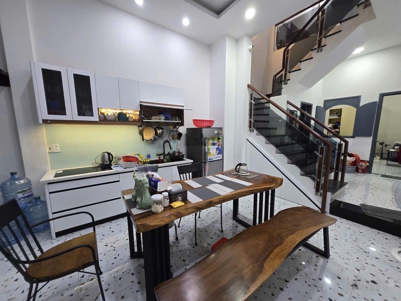 Bán nhà 4 tầng HXH, 64m2 tại Đường Số 22, Linh Đông, Thủ Đức, giá 7,1 tỷ