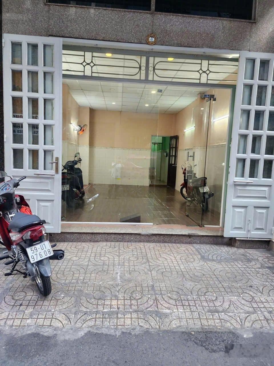 Cho thuê nhà Sư Vạn Hạnh 51.6m² 2 tầng - 15 triệu/tháng