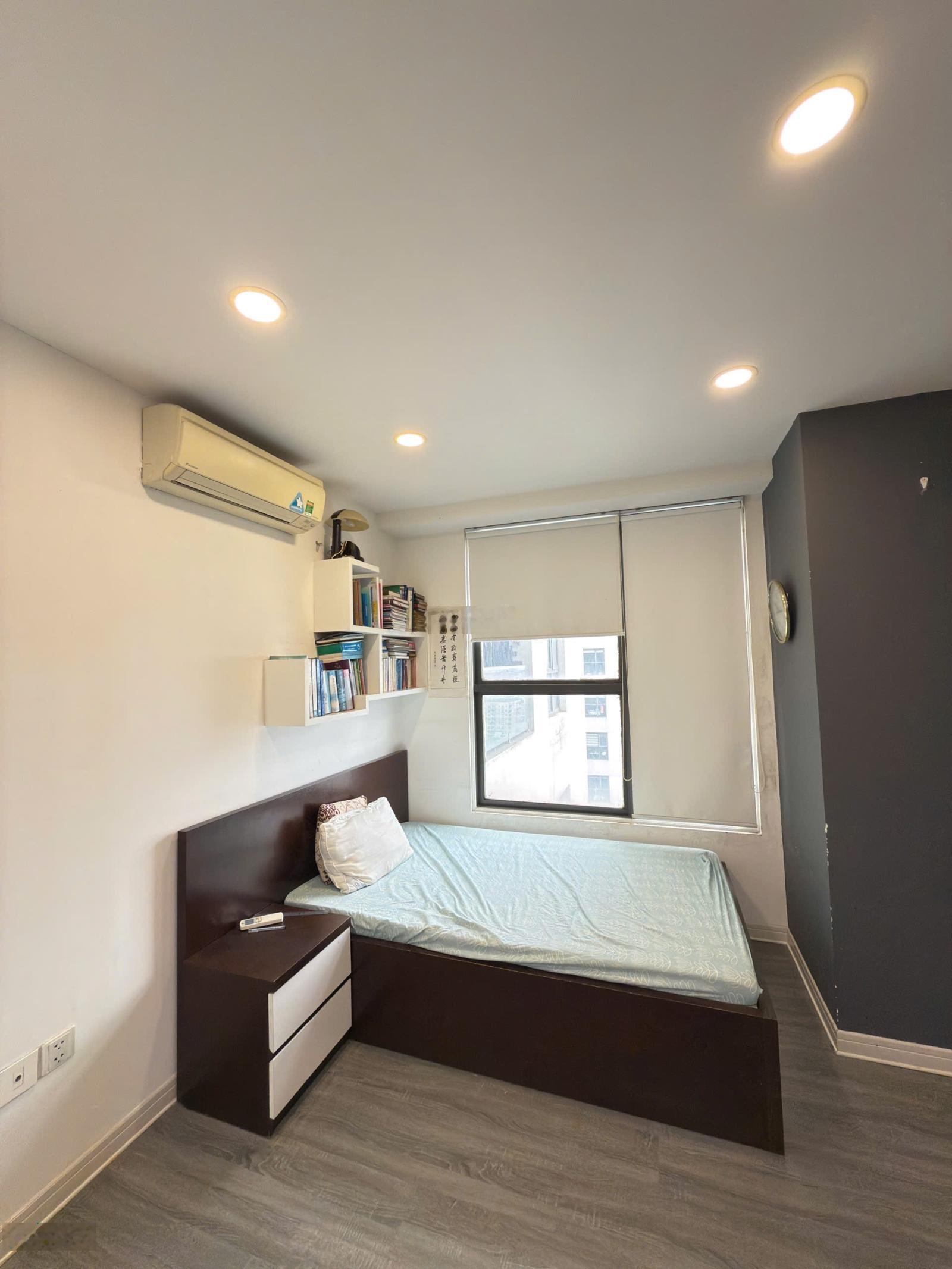 Cho thuê CC Star City Lê Văn Lương, 14 triệu, 85m2, 2PN, 2WC, LH: 0352790222
