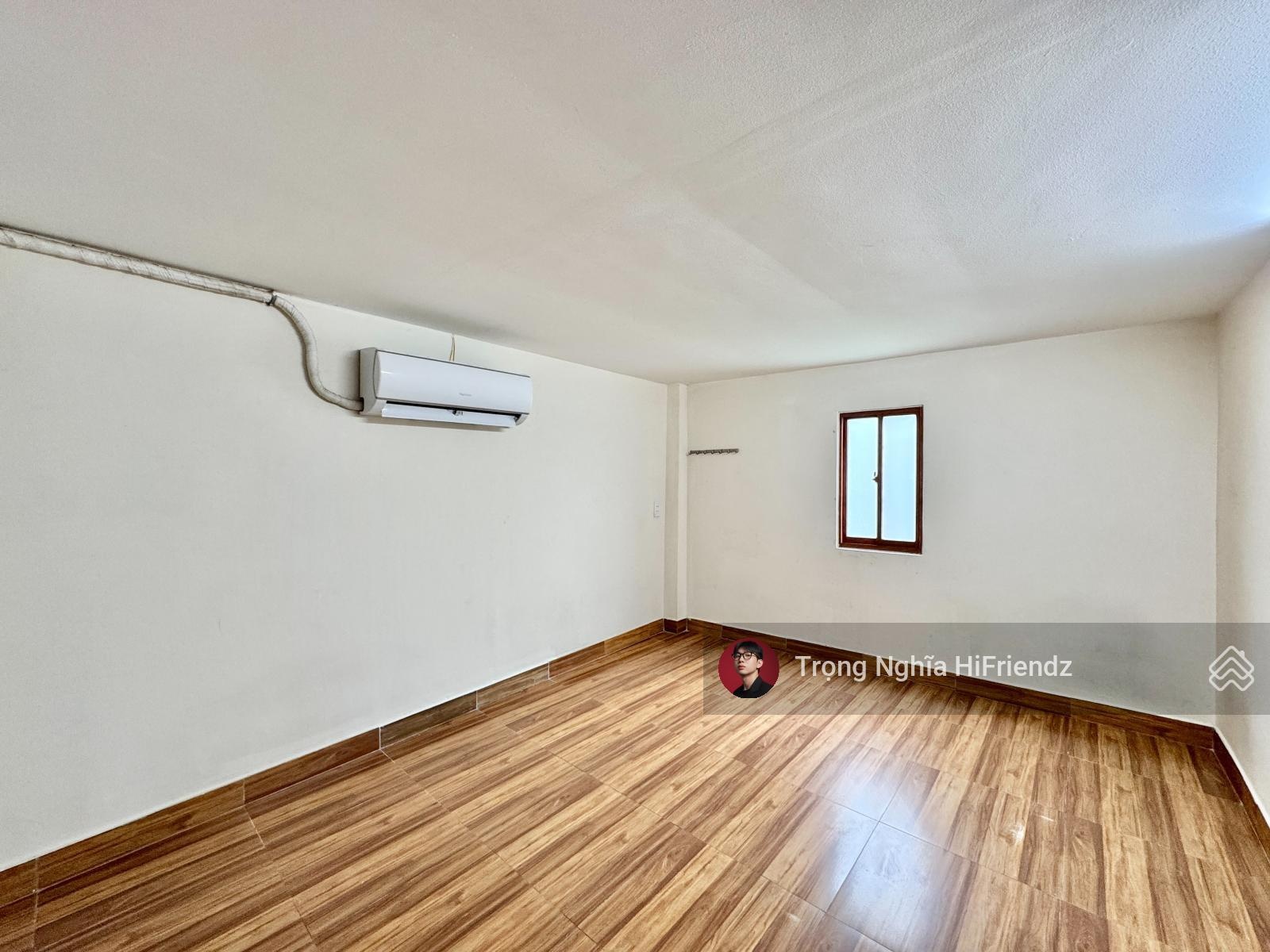 Cho thuê 1 trệt 1 lầu đường Thạnh Lộc 29 cách đại học Nguyễn Tất Thành 6 phút