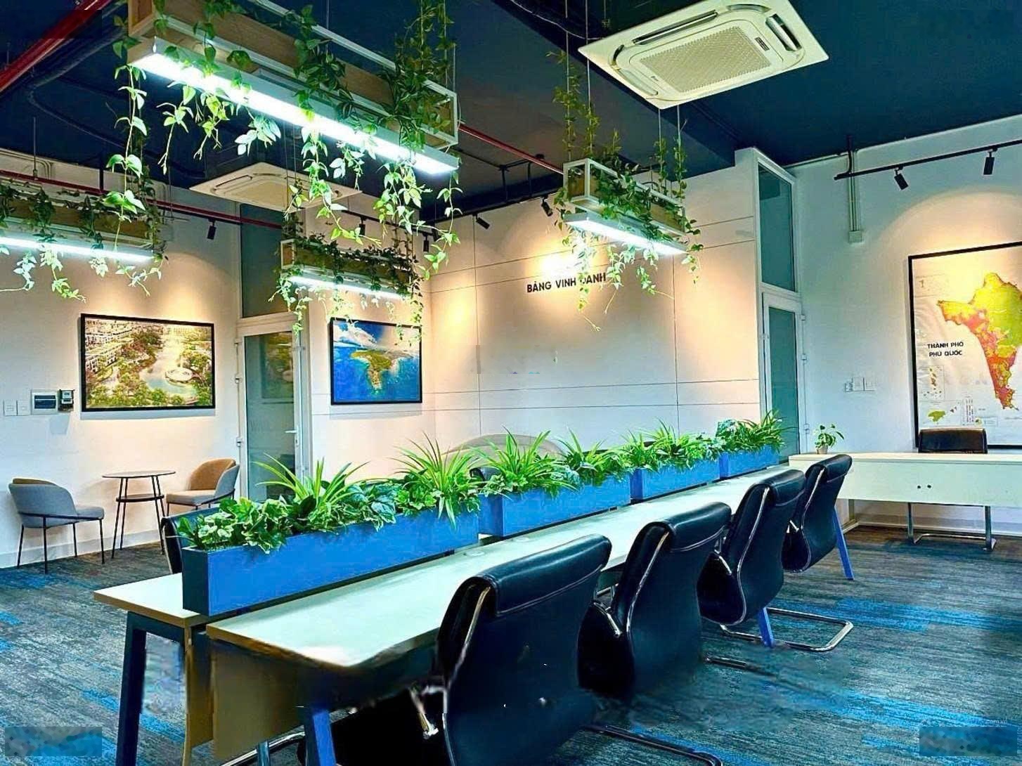 BQL cho thuê văn phòng Bonanza Duy TâN 350m giá từ 200k/m (có cắt linh hoạt)