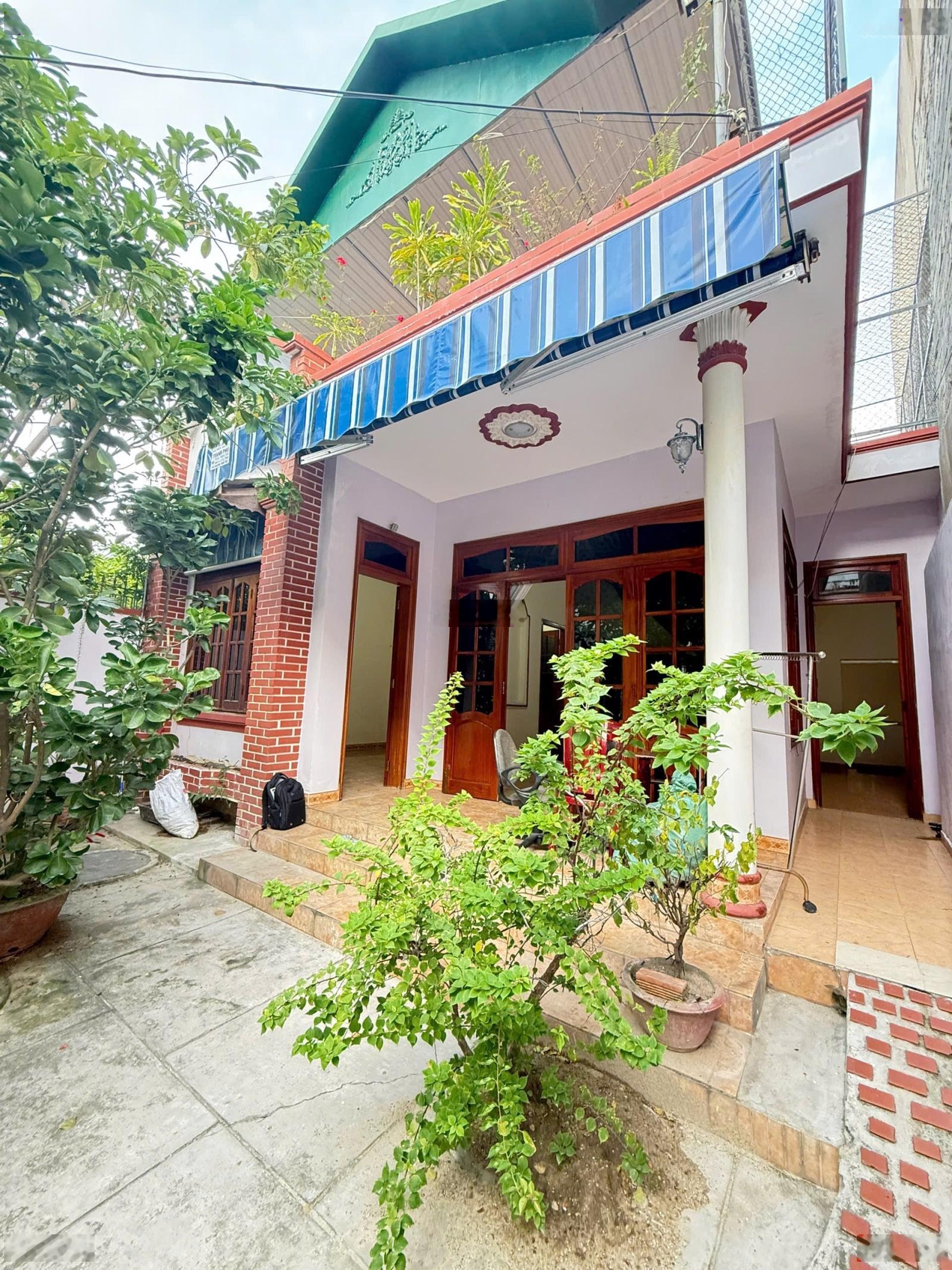 Bán nhà mặt tiền đường Tản Viên khu bàn cờ trung tâm TP Nha Trang | ngang 8m | 16,5 tỷ