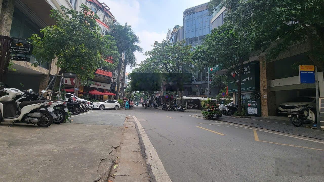 Bán nhà MP Hoàng Sâm ( Hoàng Quốc Việt) DT 110m2 x 6T, Mt 7m, Thông sàn. Giá 51 tỷ