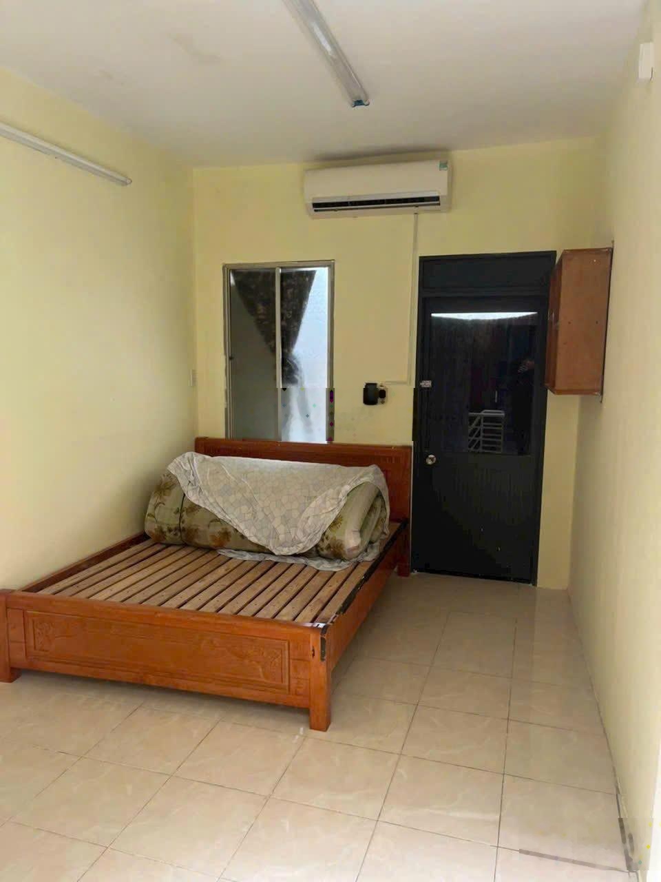 Cho thuê nhà Trần Hưng Đạo 33m² 2 tầng - 13.5 triệu/tháng