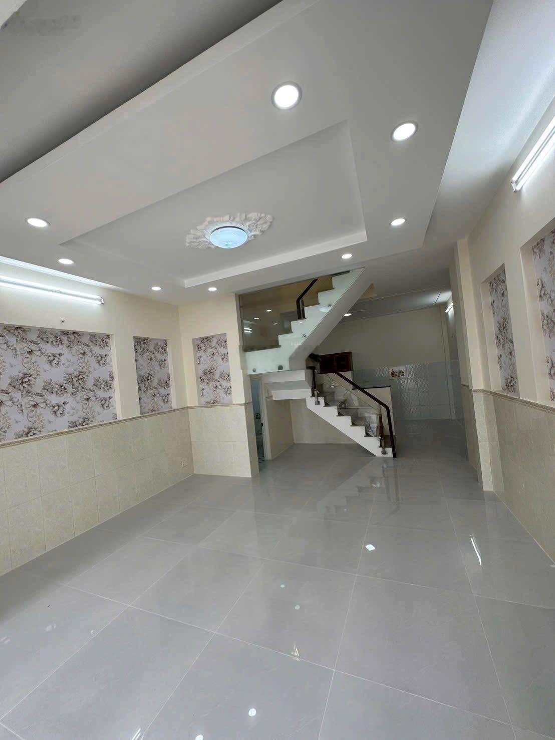 Bán nhà Mt 79/51 Phú Thọ Hoà 5.3x11 - 1 lầu 7.5 tỷ