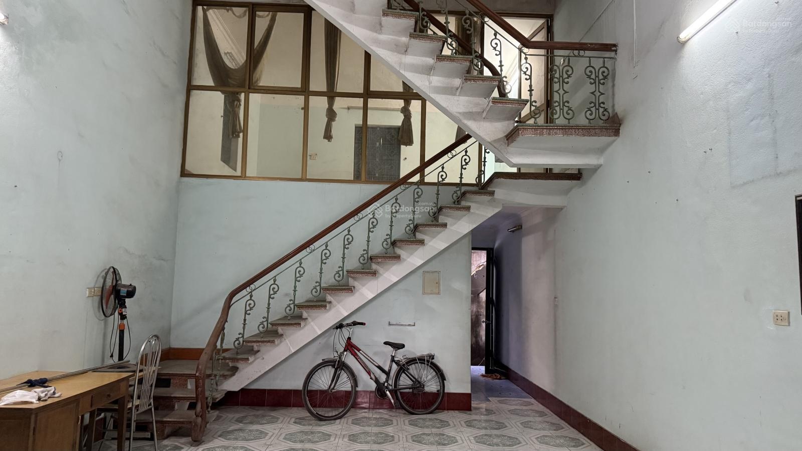 Chính chủ cho thuê nhà mặt đường để ở và kinh doanh