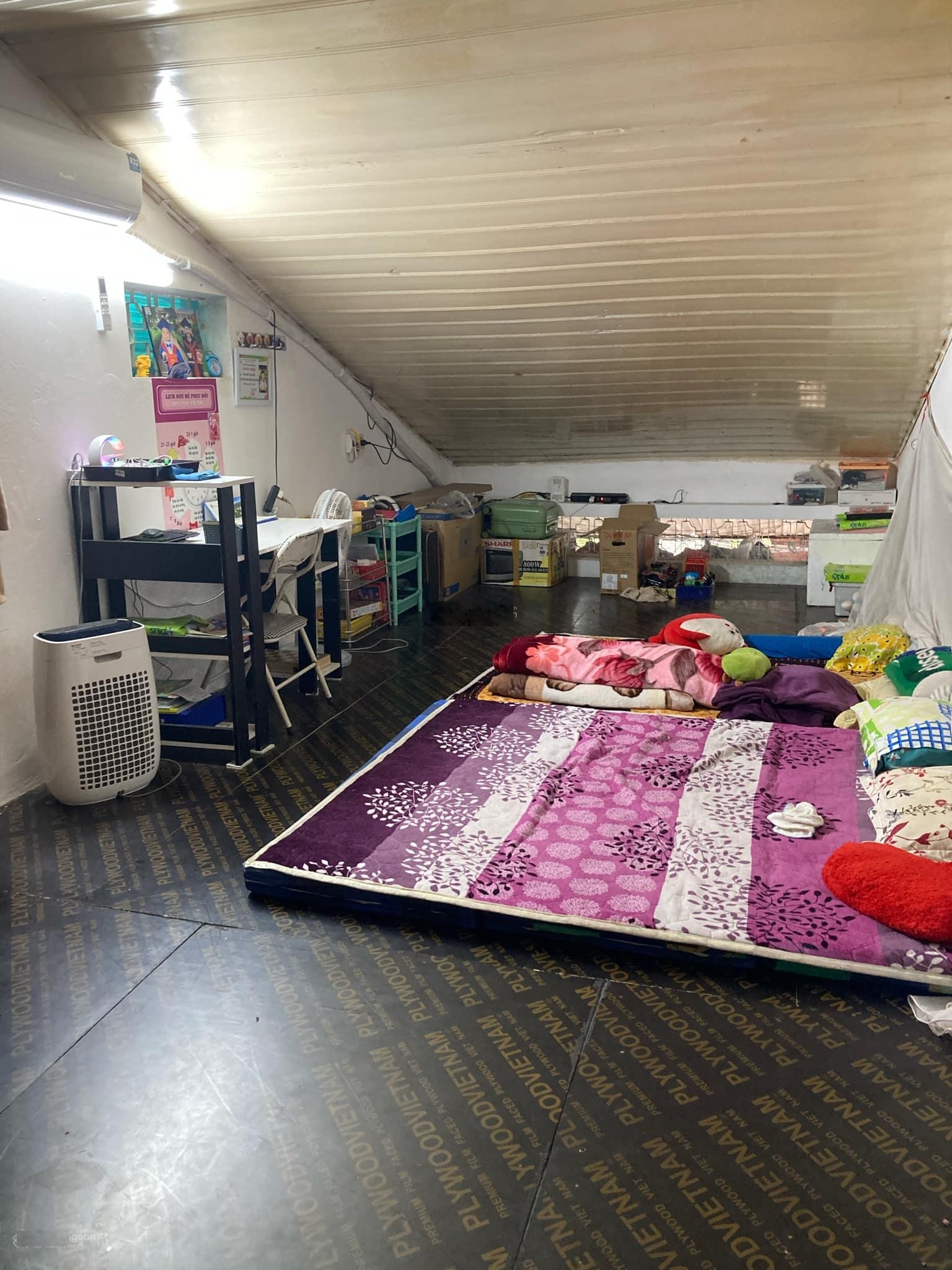 Cho thuê nhà riêng ngõ Nguyễn Văn Viên, cạnh chợ Vĩnh Tuy