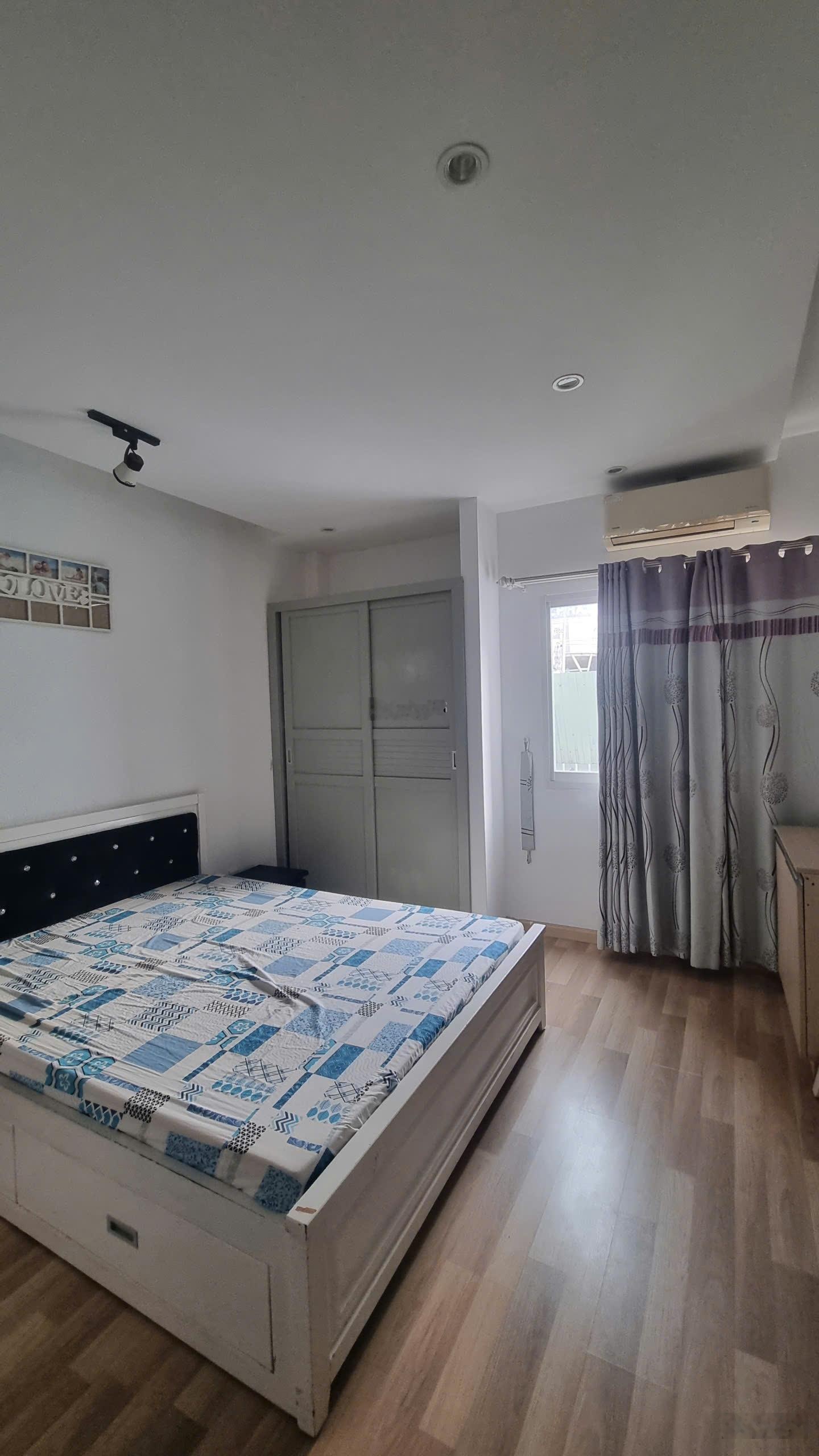 Nhà 4 Tầng mặt tiền đường số 41 Tân Quy 5pn 5wc nhà mới sạch sẽ