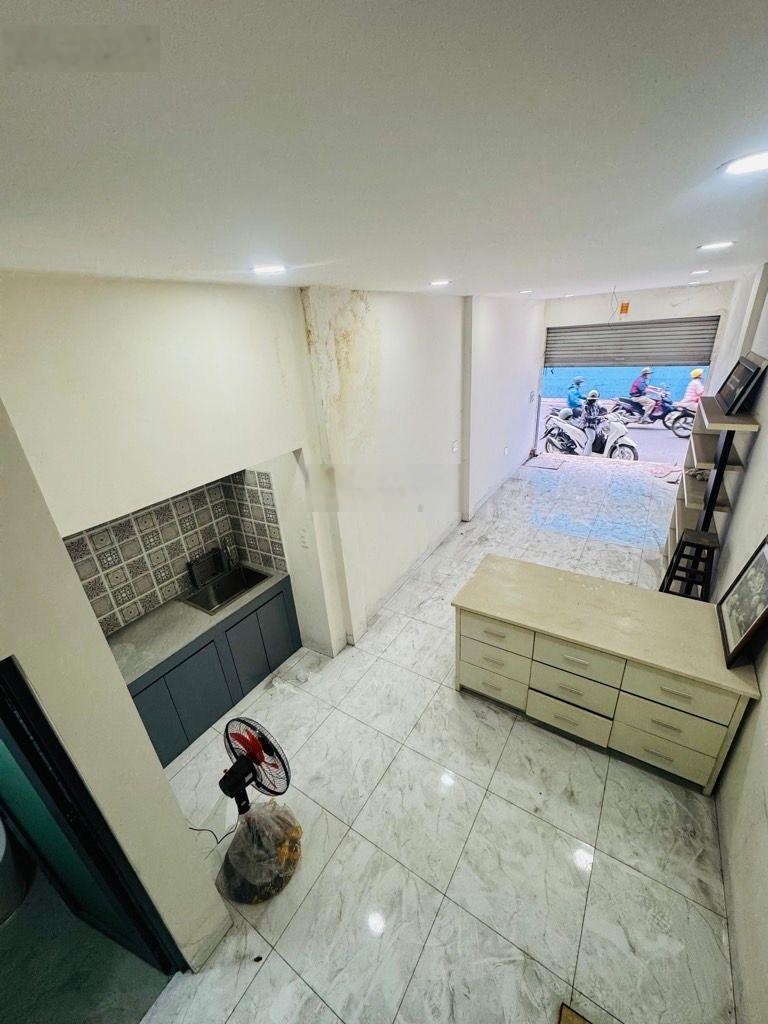 Bán Nhà Riêng tại Phạm Phú Thứ, Tân Bình, 6,9 tỷ, 33m2, hàng hiếm!