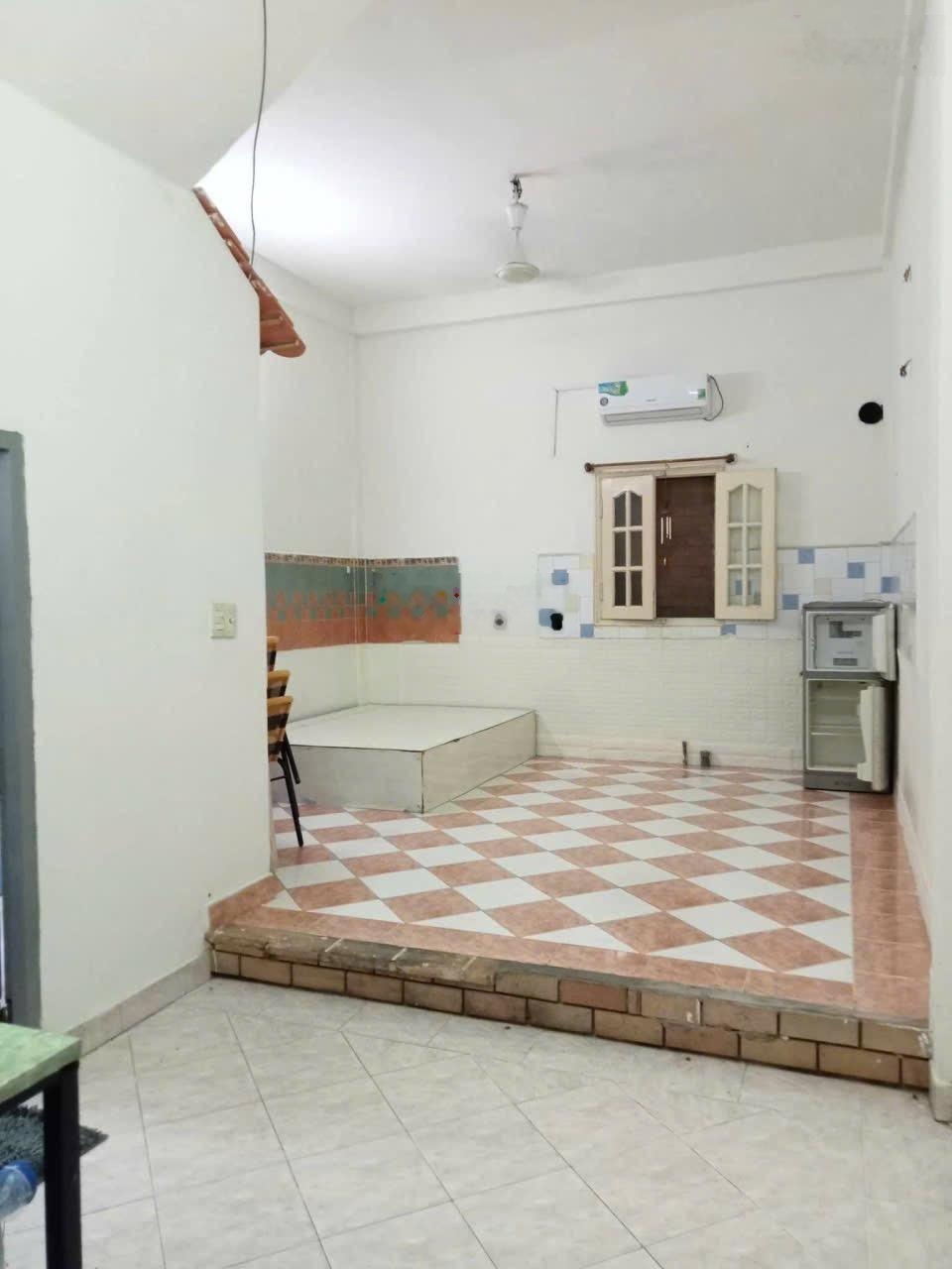 Cho thuê Nhà trọ tại Sư Vạn Hạnh, Quận 5, TP.HCM, 4 triệu, 40m2