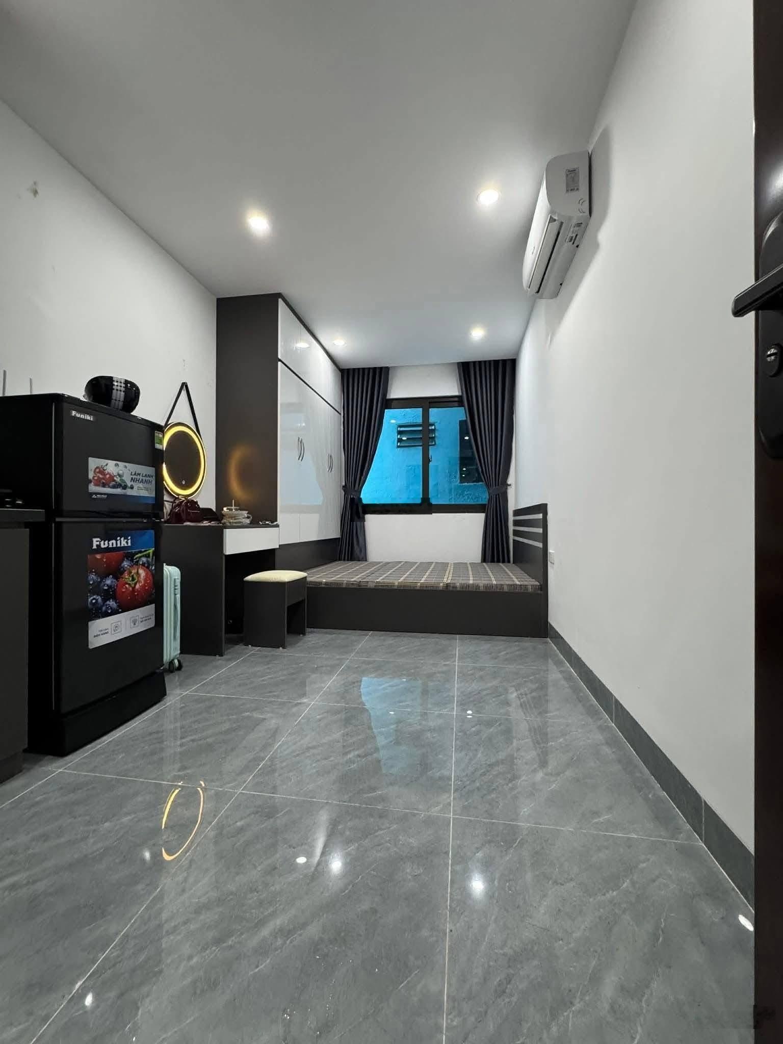 Bán tòa nhà ccmn cao cấp trần thái tông, cầu giấy - lô góc 2 mặt thoáng