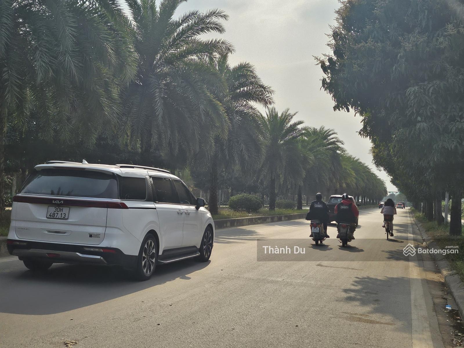 Cho thuê nhà mặt phố gần Vinhome riverside Noble Place Long Biên thang máy-văn phòng giá 30 triệu/t