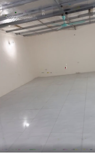 Chính chủ cho thuê nhà cấp 4, 120m làm văn phòng hoặc kho giữ đồ, oto đỗ cửa, giá thuê 12tr/tháng.