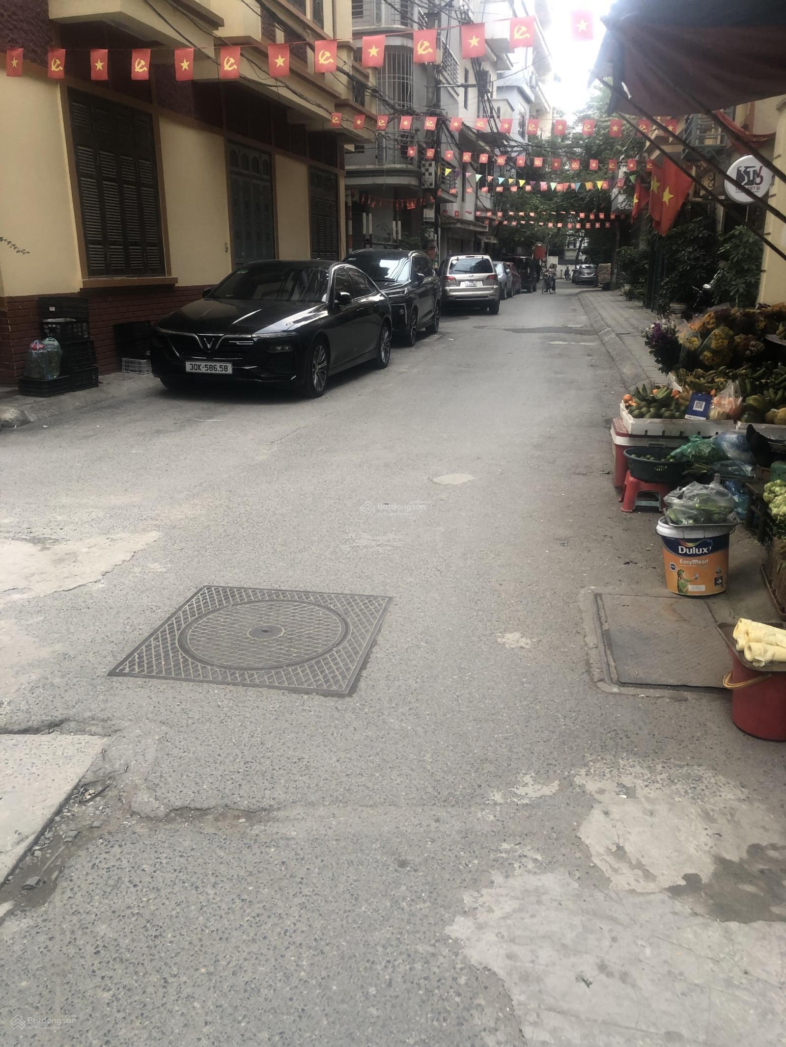 Bán Nhà Phân Lô Võng Thị Tây Hồ 75m 5 Tầng MT 6.2m Ô Tô Tránh Thông Phố Giá 30 Tỷ.