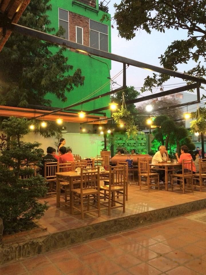 Sang nhượng hoặc cho thuê mặt bằng mặt tiền 800 m2 quận tân bình (25m x 35m)