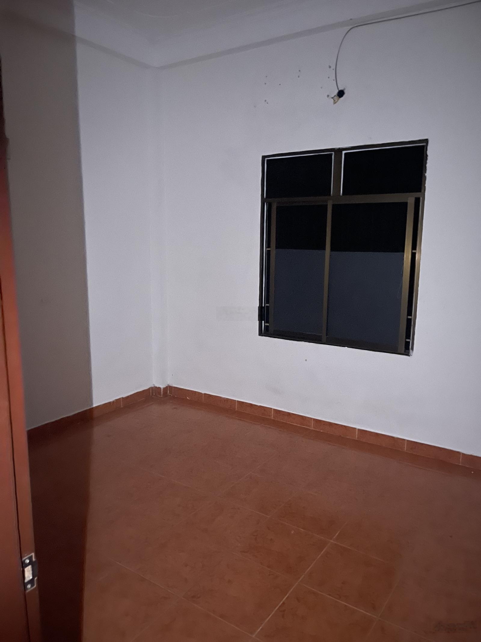 Cho thuê nhà riêng tân mai 50 m2 x 4t ngõ ô tô tránh , đỗ cửa 16 triệu/tháng