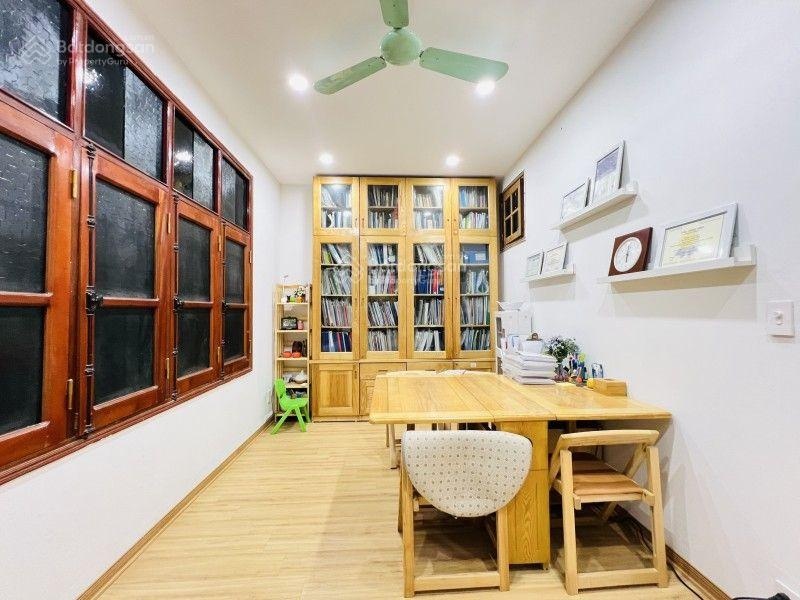 CC BÁN NHÀ VÕNG THỊ TÂY HỒ,Ô TÔ TRÁNH KD 74m MT6.3m 5tầng Sổ đỏ cất két Phù hợp VP dòng tiền