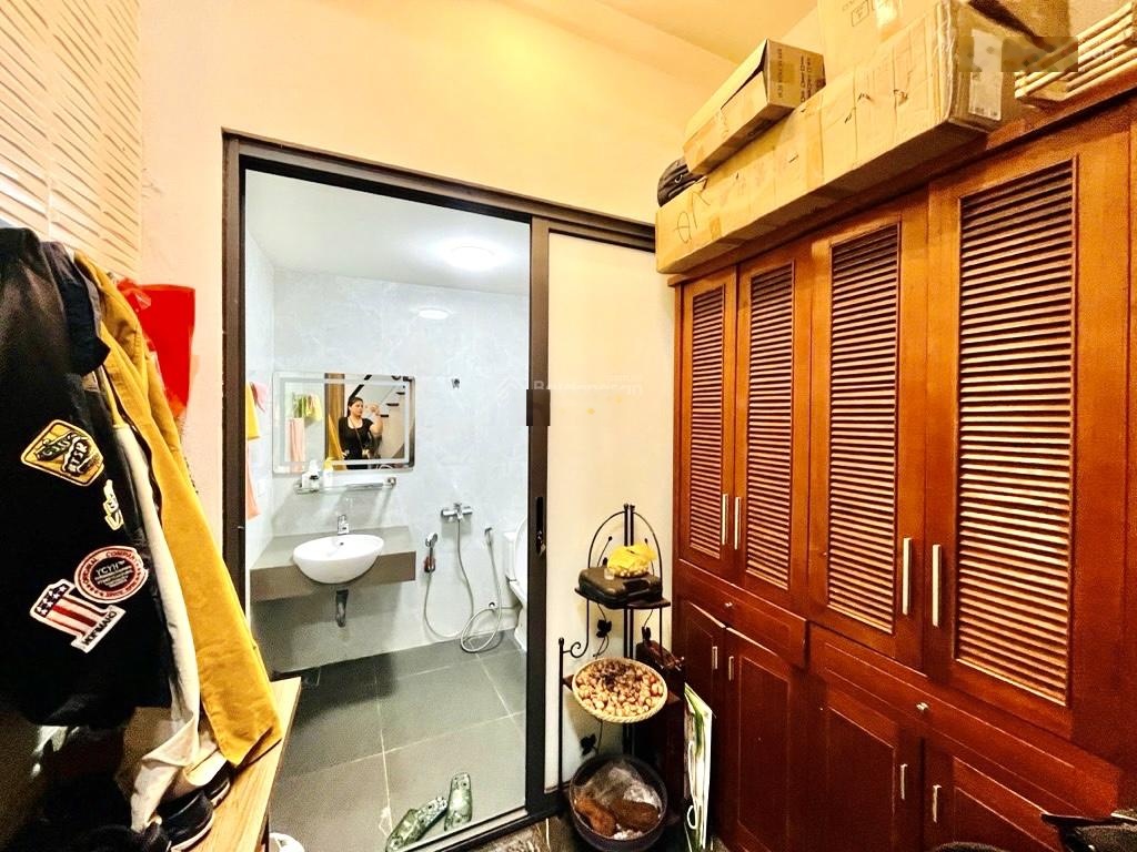 Bán nhà Trung Liệt mặt ngõ kinh doanh ngõ thông lô góc ô tô đỗ nội thất đẹp ở luôn, giá cực rẻ