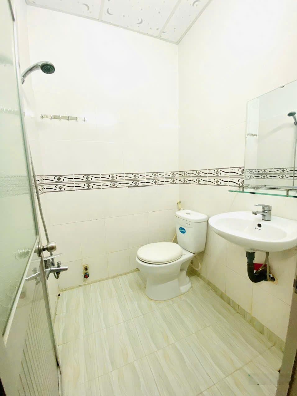 Cho thuê nhà trệt lầu mới 2 máy lạnh kdc thới nhựt, p. tân an, cần thơ | giá 8,5 triệu/tháng