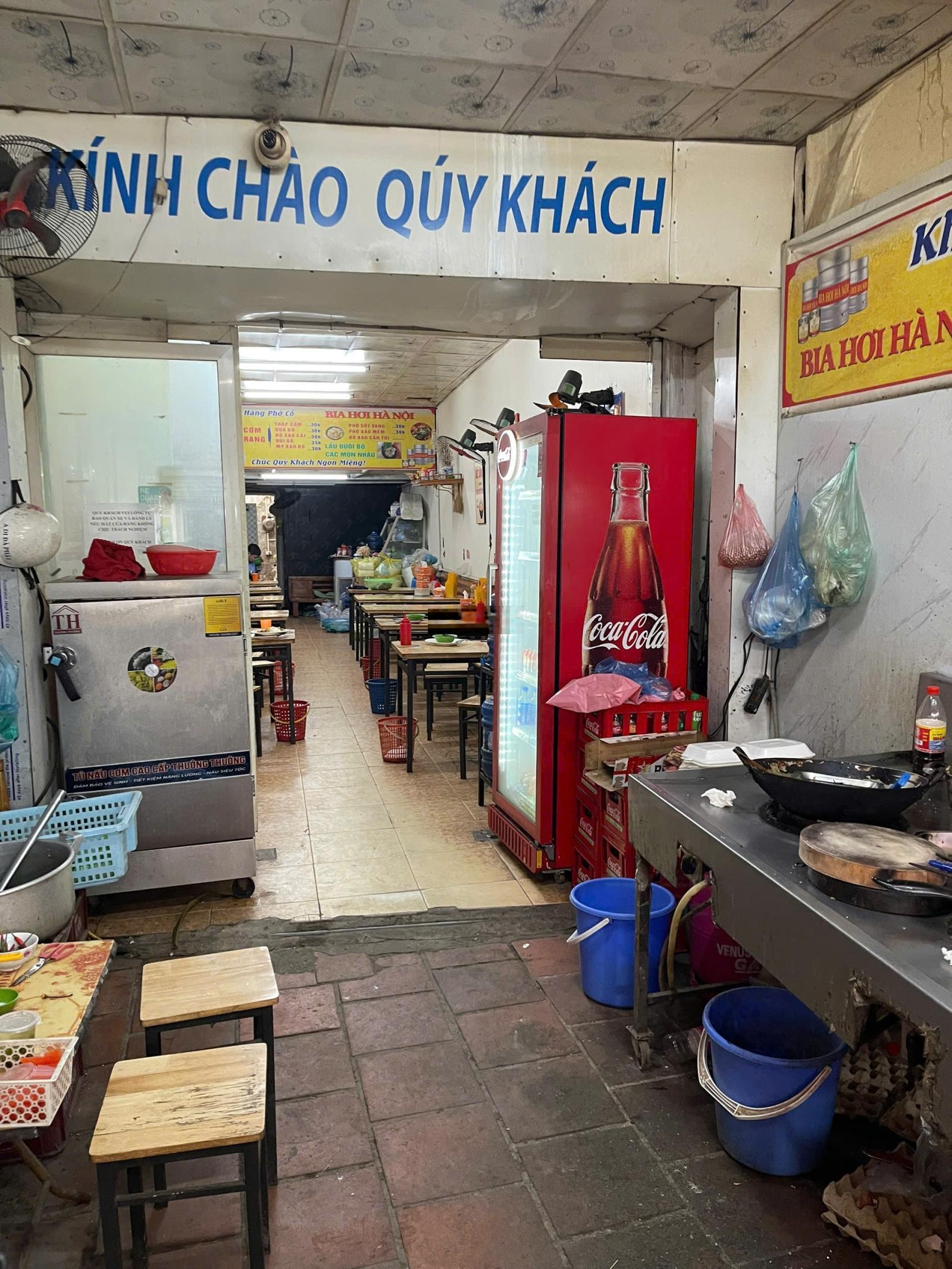 Cho thuê nhà mặt đường để kinh doanh, phố Vũ Hữu , mặt tiền 3,4 m , sâu 35 m