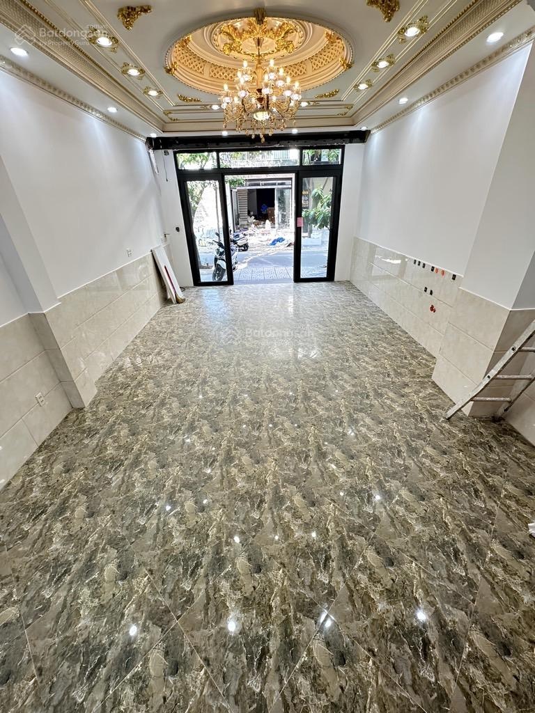 Bán gấp nhà tân phú - hẻm xe hơi thông- 4.1x19m2 - lũy bán bích