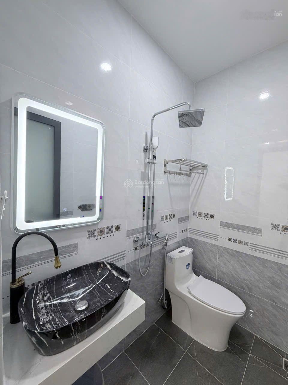 Nhà mới hẻm 12m kinh doanh đa ngành nghề, 5tầng, chỉ 10,05tỷ ngay khu VIP Tây Thạnh, Quận Tân Phú