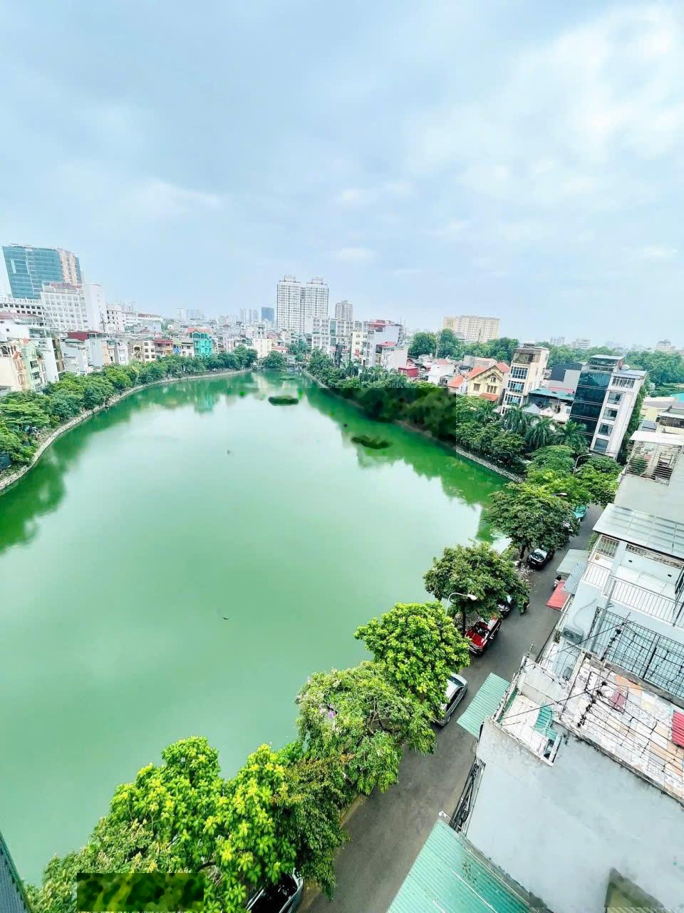 Bán gấp tòa nhà 8 tầng View Hồ Phương Mai - Đống Đa, Vị trí Vip mặt hồ, kinh doanh đỉnh, hơn 34 tỷ